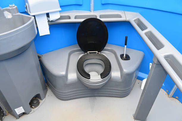 Best Portable toilet rental cost  in Donna, TX